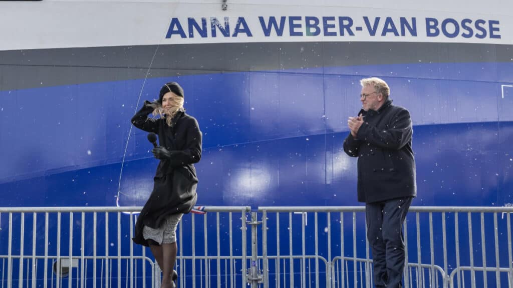 Queen Máxima Christens NIOZ’s Advanced Research Vessel Anna Weber-van Bosse
