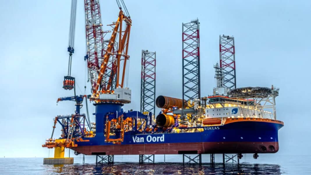 an Oord has successfully installed three monopile foundations using GBM Works’ jetting technology in combination with CAPE Holland’s vibro lifting tool, marking the first commercial-scale deployment of the silent installation method in the offshore wind sector.