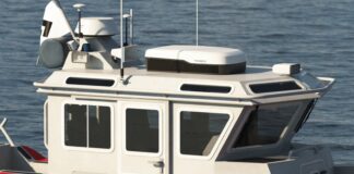 Fischer Panda UK | Power Solutions will present the marinised Dometic FreshJet FJXM7‑3500 rooftop air‑conditioning system at Seawork,