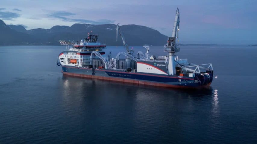 Read WorkBoat365 Summer Magazine https://l.workboat365.com/workboat365summer
#workboat #tugs #tug #towage #ferries #ferry #electrifyeverything #electricferry #pilotboat #offshorewind #offshorewindenergy #subsea #propulsionsystems #propulsion #shipbuilding #commercialmarine #maritimeindustry #maritime #marine #marineindustry #heavylifting #offshorecranes #subseacranes