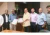 Shoft Shipyard Secures Contract for 60T Electric Tug Shoft Shipyard has signed a contract to build a 60-tonne bollard pull battery-electric harbour tug for Industrial Handling Pvt. Ltd., one of India's leading tug and harbour service operators, for deployment at Paradip Port Authority.