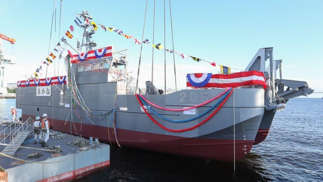 The first CAIMEN® Japan high-speed landing craft, based on a platform designed by BMT and with detailed design and construction undertaken by Japan Marine United Corporation (JMU), has been launched, a major milestone in Japan’s next-generation High Speed Landing Craft programme (輸送艇) for the Japan Self-Defense Force (JSDF).